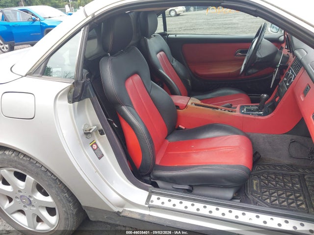 46035401 :رقم المزاد ، WDBKK47F6YF169659 vin ، 2000 Mercedes-benz Slk 230 Kompressor مزاد بيع
