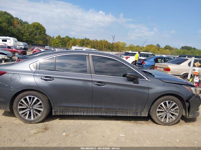2018 Subaru Legacy 2.5i Premium მანქანა იყიდება აუქციონზე, vin: 4S3BNAF65J3031045, აუქციონის ნომერი: 46035412