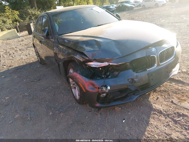 2017 Bmw 330i Xdrive მანქანა იყიდება აუქციონზე, vin: WBA8D9C53HK678421, აუქციონის ნომერი: 46035416
