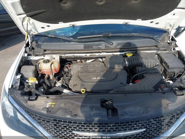 Aukcja sprzedaży 2017 Chrysler Pacifica Touring, vin: 2C4RC1DGXHR588163, numer aukcji: 46035450