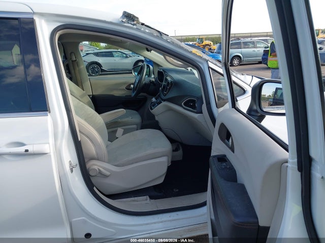 Aukcja sprzedaży 2017 Chrysler Pacifica Touring, vin: 2C4RC1DGXHR588163, numer aukcji: 46035450