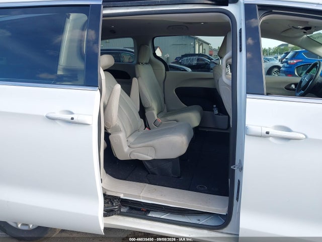 Aukcja sprzedaży 2017 Chrysler Pacifica Touring, vin: 2C4RC1DGXHR588163, numer aukcji: 46035450