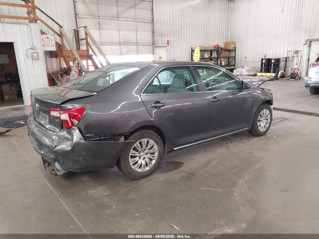 46035465 :رقم المزاد ، 4T4BF1FK7ER359286 vin ، 2014 Toyota Camry Le مزاد بيع