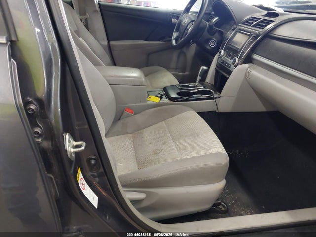 46035465 :رقم المزاد ، 4T4BF1FK7ER359286 vin ، 2014 Toyota Camry Le مزاد بيع