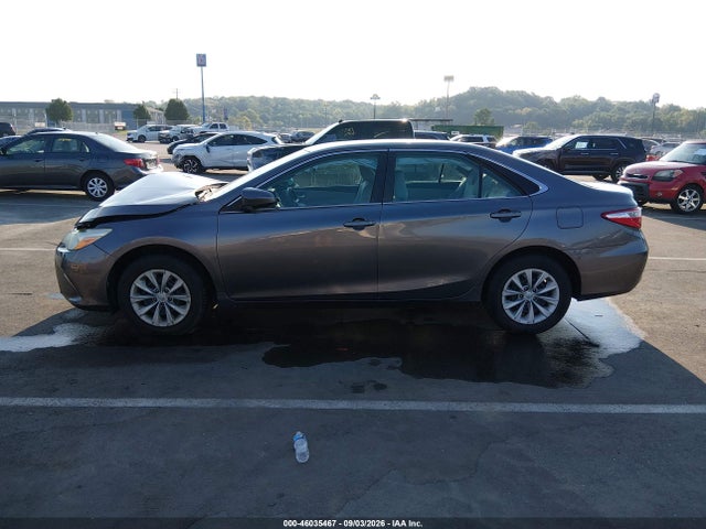 2016 Toyota Camry Le მანქანა იყიდება აუქციონზე, vin: 4T4BF1FK3GR519327, აუქციონის ნომერი: 46035467