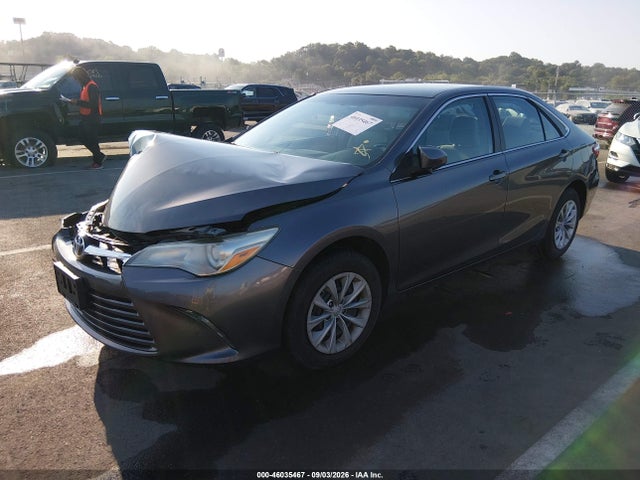2016 Toyota Camry Le მანქანა იყიდება აუქციონზე, vin: 4T4BF1FK3GR519327, აუქციონის ნომერი: 46035467