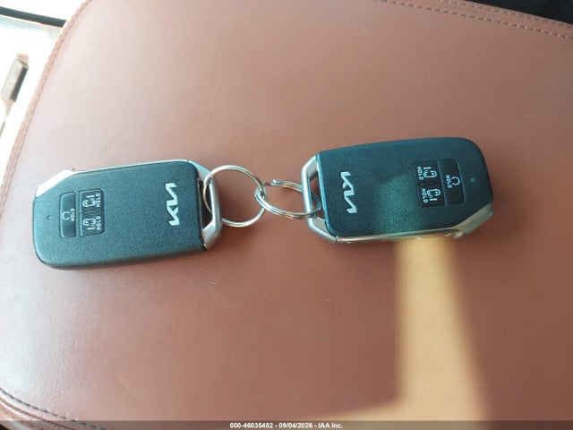 46035482 :رقم المزاد ، KNDNE5H35N6061481 vin ، 2022 Kia Carnival Mpv Sx مزاد بيع