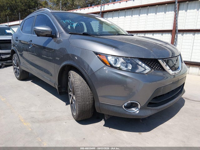 2017 Nissan Rogue Sport Sl მანქანა იყიდება აუქციონზე, vin: JN1BJ1CP3HW033557, აუქციონის ნომერი: 46035485