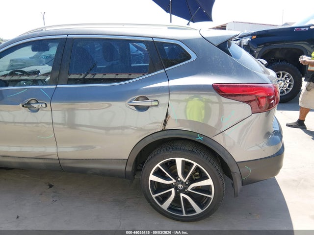 2017 Nissan Rogue Sport Sl მანქანა იყიდება აუქციონზე, vin: JN1BJ1CP3HW033557, აუქციონის ნომერი: 46035485