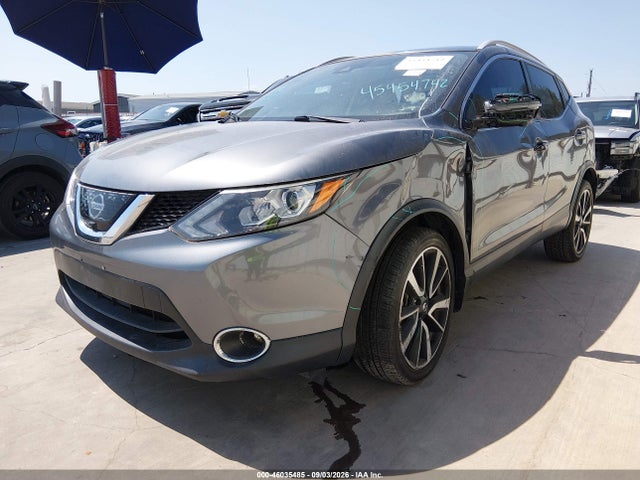 2017 Nissan Rogue Sport Sl მანქანა იყიდება აუქციონზე, vin: JN1BJ1CP3HW033557, აუქციონის ნომერი: 46035485
