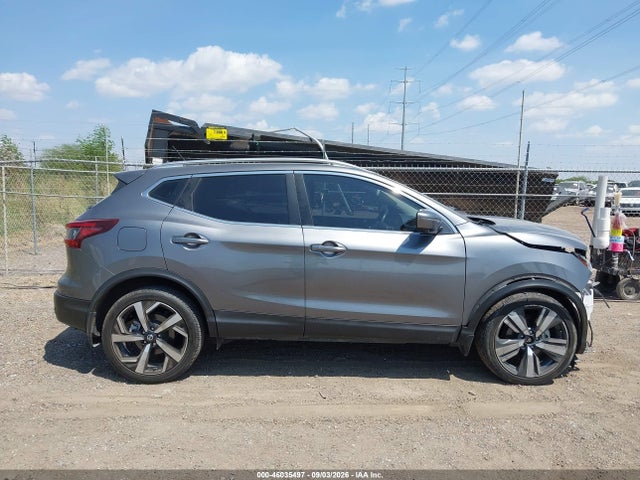 46035497 :رقم المزاد ، JN1BJ1CW0NW493410 vin ، 2022 Nissan Rogue Sport Sl Awd Xtronic Cvt مزاد بيع