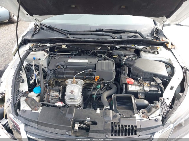 46035503 :رقم المزاد ، 1HGCR2F55FA135786 vin ، 2015 Honda Accord Sport مزاد بيع