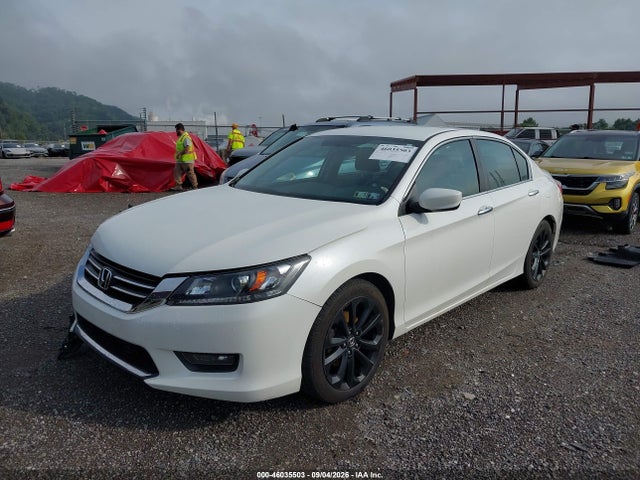 46035503 :رقم المزاد ، 1HGCR2F55FA135786 vin ، 2015 Honda Accord Sport مزاد بيع