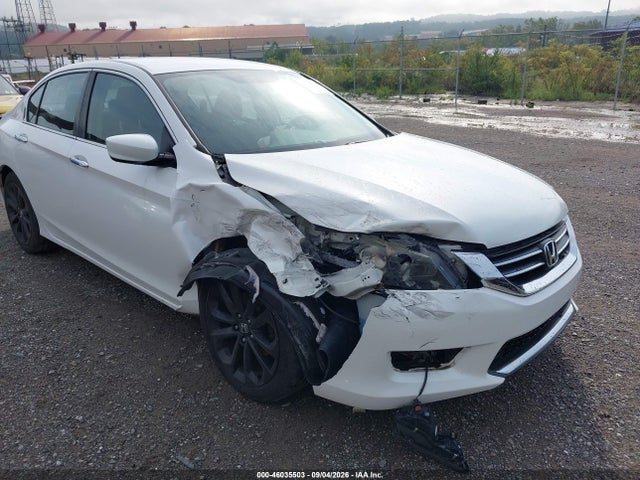 46035503 :رقم المزاد ، 1HGCR2F55FA135786 vin ، 2015 Honda Accord Sport مزاد بيع