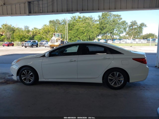 2014 Hyundai Sonata Gls მანქანა იყიდება აუქციონზე, vin: 5NPEB4AC7EH827469, აუქციონის ნომერი: 46035520