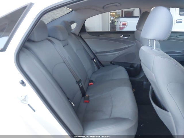 2014 Hyundai Sonata Gls მანქანა იყიდება აუქციონზე, vin: 5NPEB4AC7EH827469, აუქციონის ნომერი: 46035520