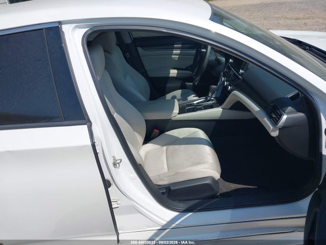 2019 Honda Accord Lx მანქანა იყიდება აუქციონზე, vin: 1HGCV1F10KA017075, აუქციონის ნომერი: 46035533