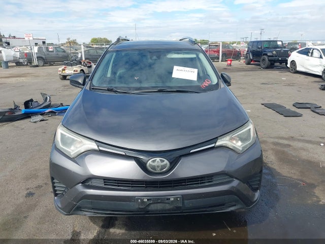 Toyota RAV4 LE 2017 2T3BFREV8HW563658 Image 12