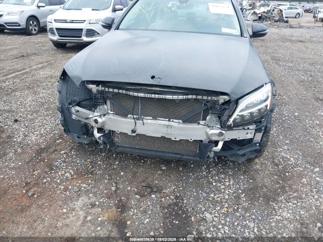 2021 Mercedes-benz C 300 4matic მანქანა იყიდება აუქციონზე, vin: W1KWF8EB0MR650147, აუქციონის ნომერი: 46035639