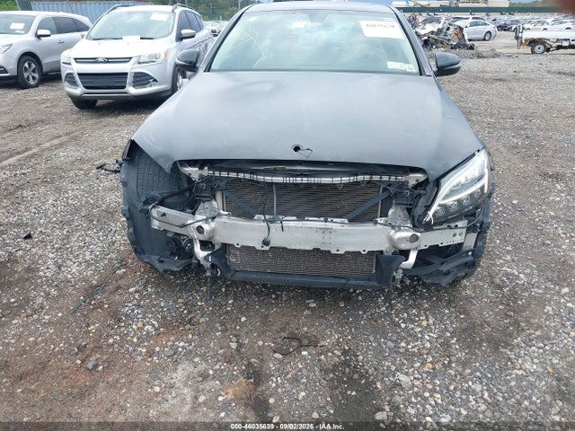 2021 Mercedes-benz C 300 4matic მანქანა იყიდება აუქციონზე, vin: W1KWF8EB0MR650147, აუქციონის ნომერი: 46035639