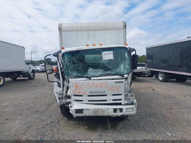 46035685 :رقم المزاد ، 54DC4W1B5CS801080 vin ، 2012 Isuzu Npr Gas Reg مزاد بيع