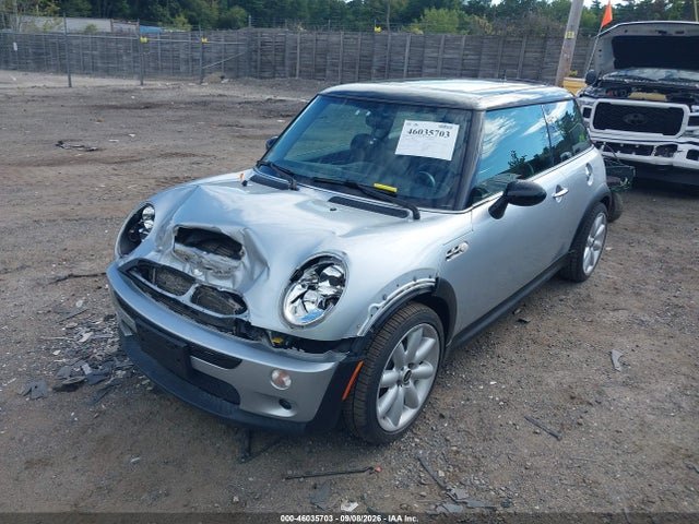 Продаж на аукціоні авто 2004 Mini Cooper S, vin: WMWRE33424TD84540, номер лоту: 46035703