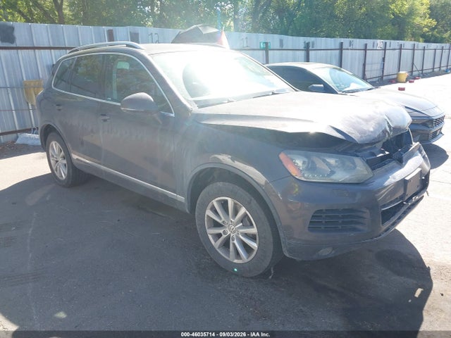 2013 Volkswagen Touareg Vr6 Sport მანქანა იყიდება აუქციონზე, vin: WVGEF9BP8DD002298, აუქციონის ნომერი: 46035714