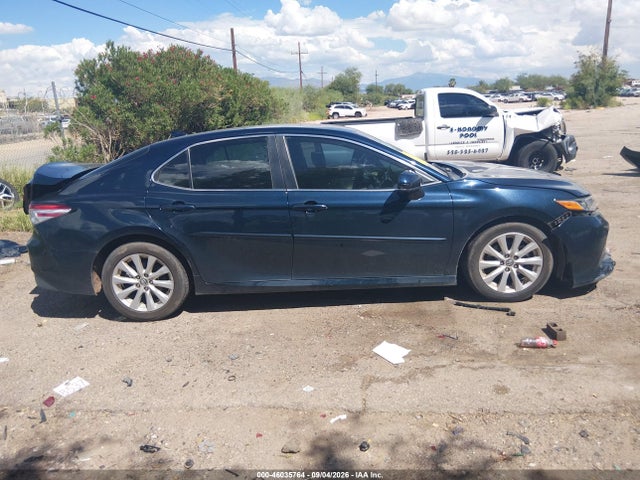2020 Toyota Camry Le მანქანა იყიდება აუქციონზე, vin: 4T1C11AK1LU943071, აუქციონის ნომერი: 46035764