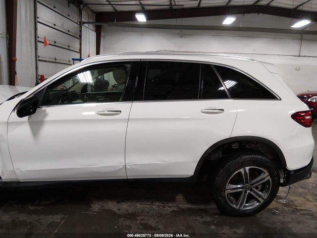 2019 Mercedes-benz Glc 300 4matic მანქანა იყიდება აუქციონზე, vin: WDC0G4KB7KV194527, აუქციონის ნომერი: 46035773