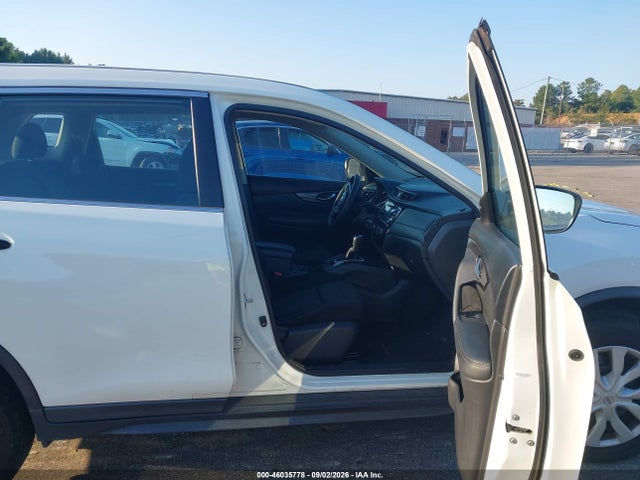 Продажа на аукционе авто 2017 Nissan Rogue S, vin: KNMAT2MV1HP576891, номер лота: 46035778