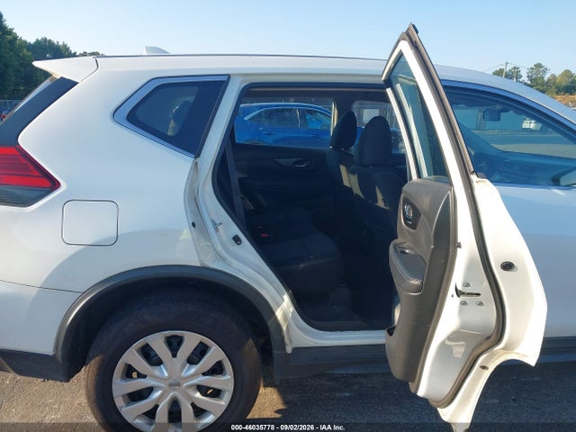 Продажа на аукционе авто 2017 Nissan Rogue S, vin: KNMAT2MV1HP576891, номер лота: 46035778