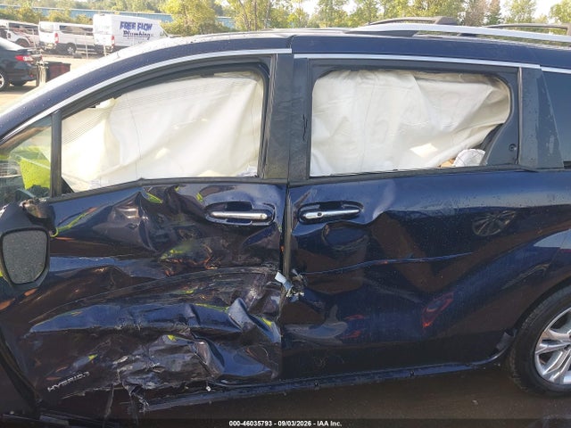 2021 Toyota Sienna Platinum მანქანა იყიდება აუქციონზე, vin: 5TDESKFCXMS014746, აუქციონის ნომერი: 46035793