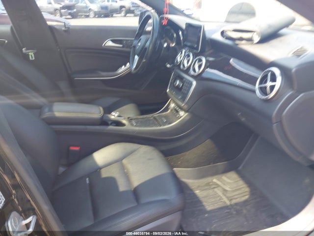 2014 Mercedes-benz Cla 250 მანქანა იყიდება აუქციონზე, vin: WDDSJ4EB3EN060913, აუქციონის ნომერი: 46035794