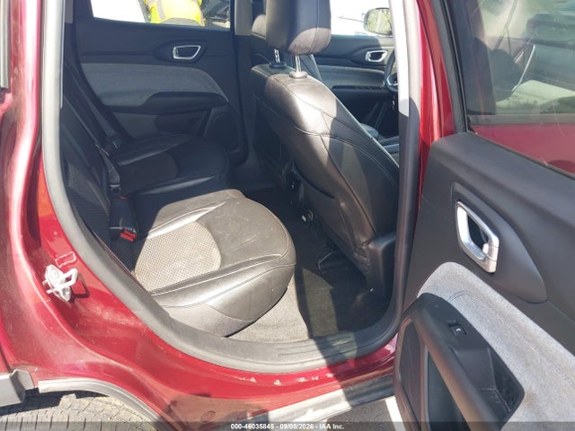 2022 Jeep Compass Latitude 4x4 მანქანა იყიდება აუქციონზე, vin: 3C4NJDBB3NT133497, აუქციონის ნომერი: 46035845
