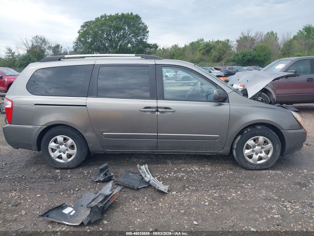 2010 Kia Sedona Lx მანქანა იყიდება აუქციონზე, vin: KNDMG4C37A6355384, აუქციონის ნომერი: 46035859