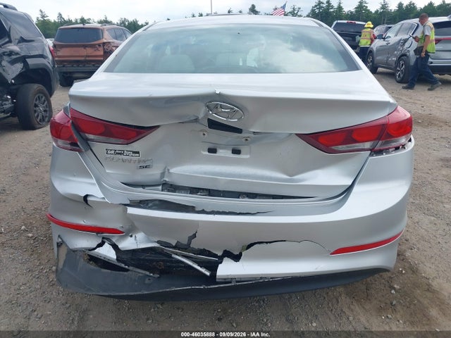 Hyundai ELANTRA SE 2018 5NPD74LF9JH334486 Image 14