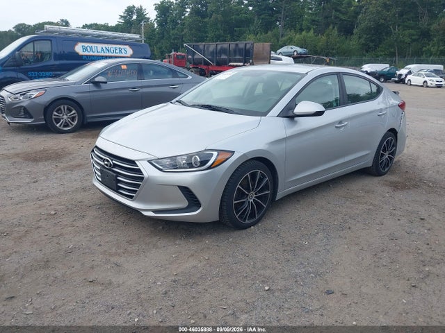 Hyundai ELANTRA SE 2018 5NPD74LF9JH334486 Image 2