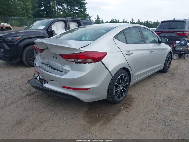 Hyundai ELANTRA SE 2018 5NPD74LF9JH334486 Image 4