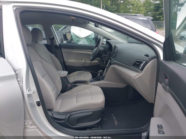 Hyundai ELANTRA SE 2018 5NPD74LF9JH334486 Image 5