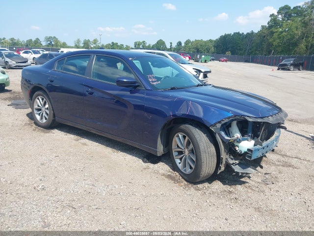46035897 :رقم المزاد ، 2C3CDXHG9FH897050 vin ، 2015 Dodge Charger Sxt مزاد بيع