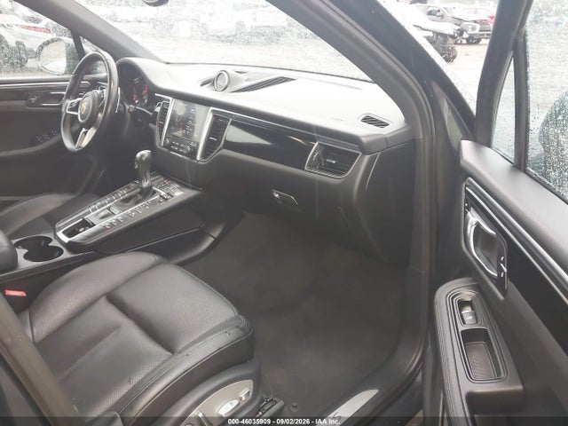 46035909 :رقم المزاد ، WP1AB2A56HLB11794 vin ، 2017 Porsche Macan S مزاد بيع