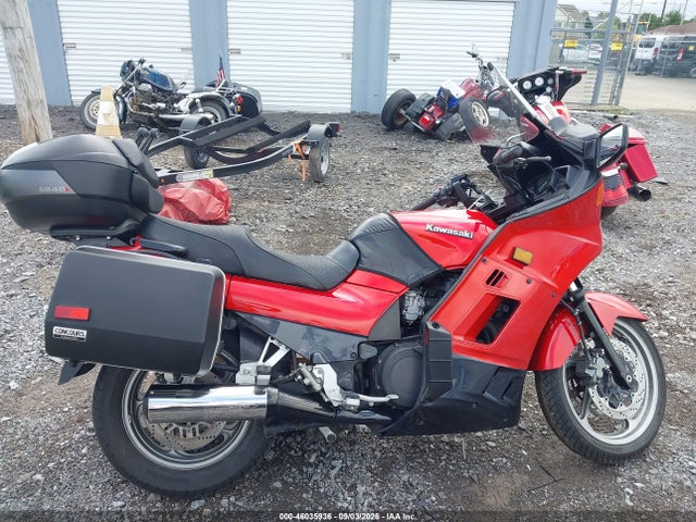 46035936 :رقم المزاد ، JKAZGCA11YB513635 vin ، 2000 Kawasaki Zg1000 مزاد بيع