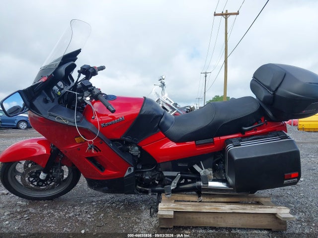 46035936 :رقم المزاد ، JKAZGCA11YB513635 vin ، 2000 Kawasaki Zg1000 مزاد بيع