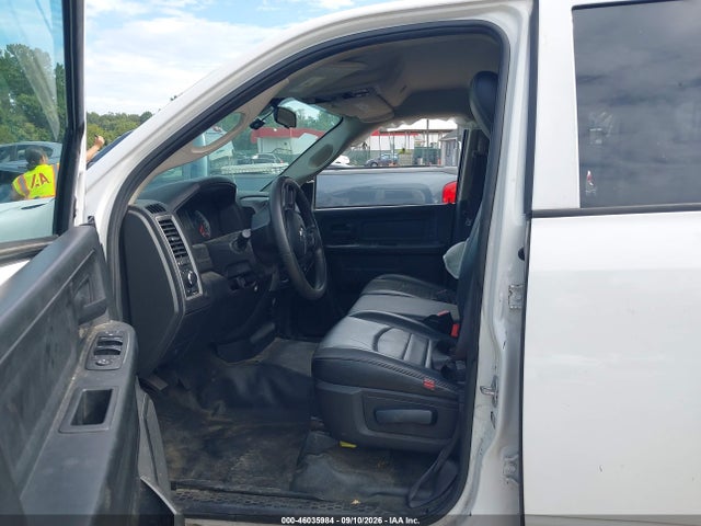2021 Ram 1500 Classic Tradesman  4x2 6'4 Box მანქანა იყიდება აუქციონზე, vin: 1C6RR6FG7MS524641, აუქციონის ნომერი: 46035984