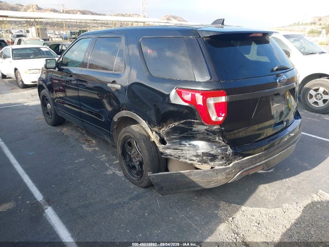 Ford Utility Police Interceptor 2017 1FM5K8AR0HGC57217 Image 3