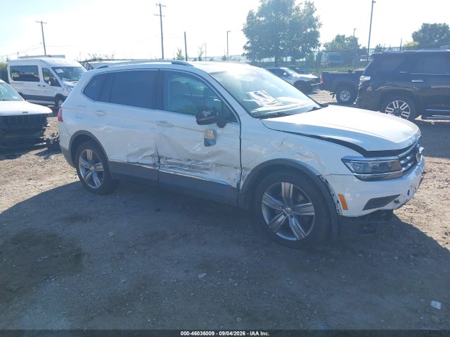 46036009 :رقم المزاد ، 3VV4B7AXXJM077863 vin ، 2018 Volkswagen Tiguan Sel Premium مزاد بيع