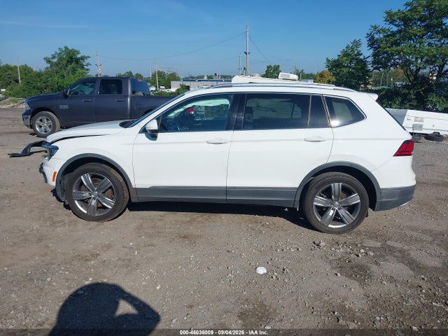 46036009 :رقم المزاد ، 3VV4B7AXXJM077863 vin ، 2018 Volkswagen Tiguan Sel Premium مزاد بيع