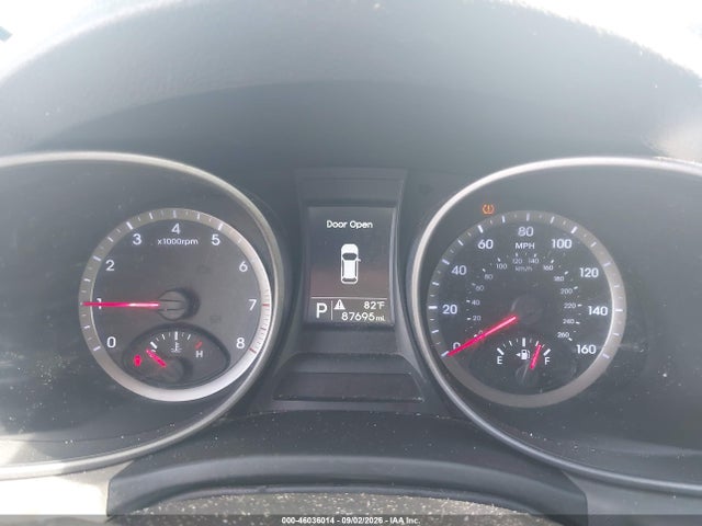 Продаж на аукціоні авто 2015 Hyundai Santa Fe Sport 2.4l, vin: 5XYZU3LB1FG289273, номер лоту: 46036014