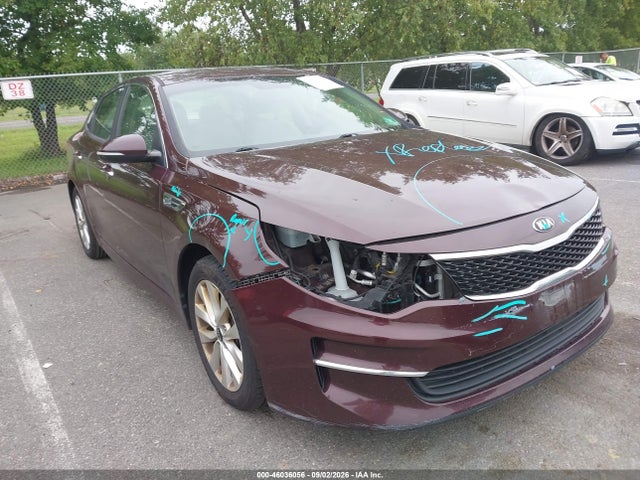 Auction sale of the 2018 Kia Optima Lx, vin: 5XXGT4L35JG259117, lot number: 46036056