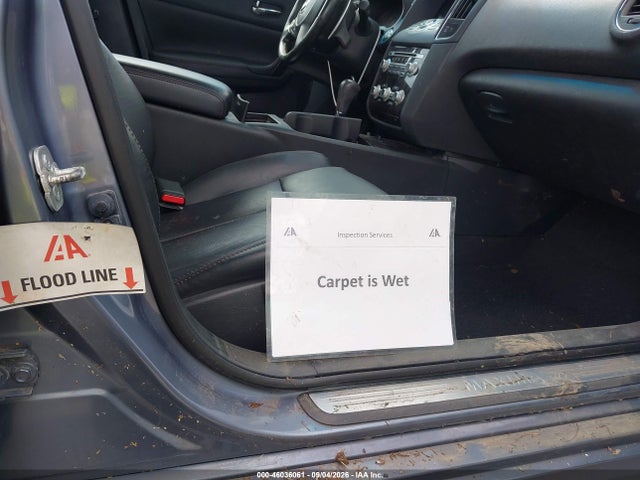 46036061 :رقم المزاد ، 1N4AA5AP8CC803769 vin ، 2012 Nissan Maxima 3.5 Sv مزاد بيع